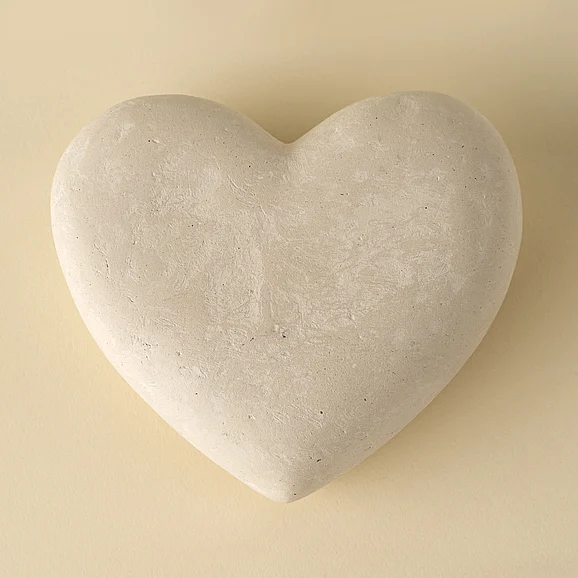 Mercana Paper Mache Heart L IN9959