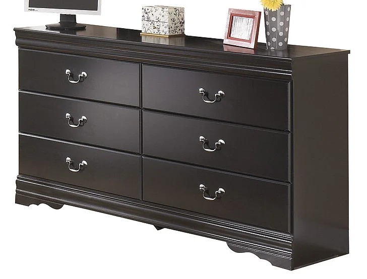 Huey Vineyard Dresser in Black