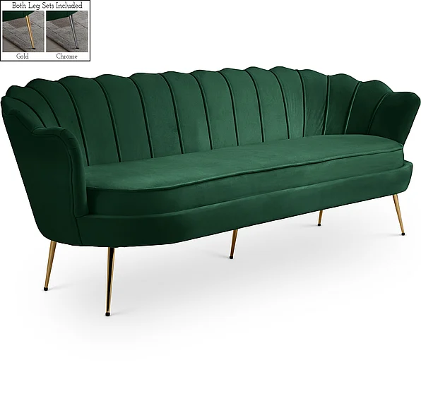 Meridian Gardenia Velvet Sofa in Green Velvet 684Green-S