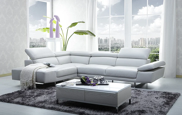 J&M Furniture 1717 Premium Leather Sectional LAF in White 178571-LHFC CLOSEOUT