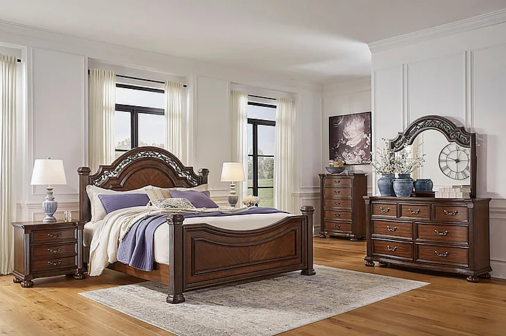 Lavinton 4pc Poster Bedroom Set in Brown B764