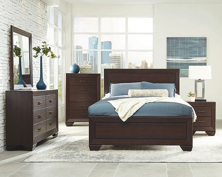 Coaster Furniture Kauffman 5pc Panel Bedroom Set in Brown