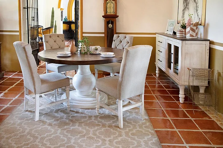 IFD Rock Valley 5pc Round Table Set in White/Natural Brown