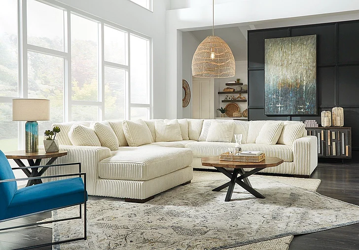 Lindyn 5-Piece Sectional with LAF Chaise in Ivory