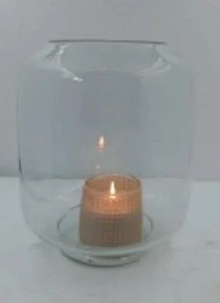 UMA Glass Wide Room Hurricane Lamp with Elevated Base in Clear 21353