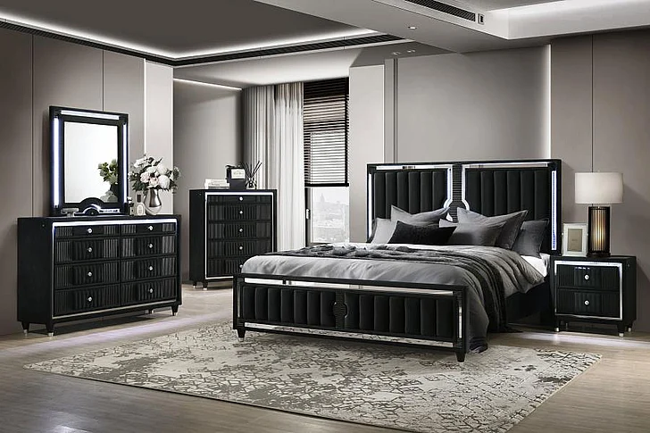 Coaster Ravenne 4pc Panel Bedroom Set in Black