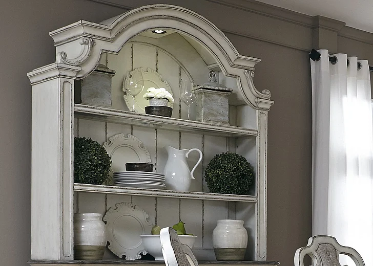 Liberty Furniture Magnolia Manor Hutch in Antique White 244-CH5692