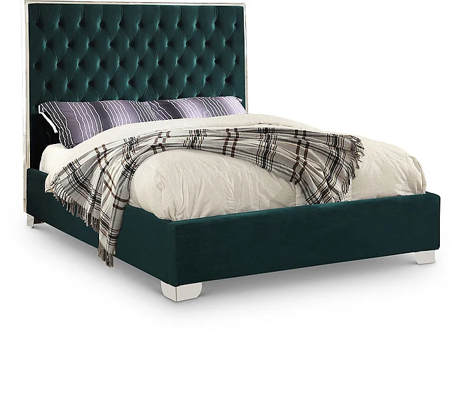 Meridian Lexi Velvet Full Bed in Green Velvet LexiGreen-F