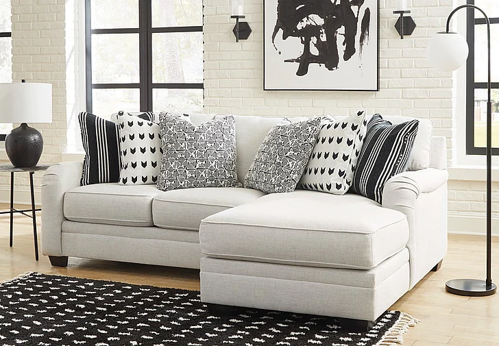 Huntsworth 2-Piece Sectional with RAF Chaise in Dove Gray