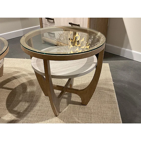 Riverside Lochlyn Round End Table in Sandy Oak 39808