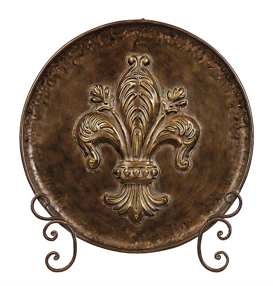 UMA Brown Metal Fleur De Lis Embossed Detail Charger with Stand, 24" x 14" x 26" | 41734