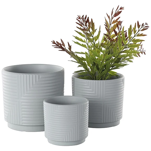 UMA Gray Ceramic Indoor Outdoor Planter with Layered Square Shaped Grooves, (Set of 3) 7, 6, 4H | 43853