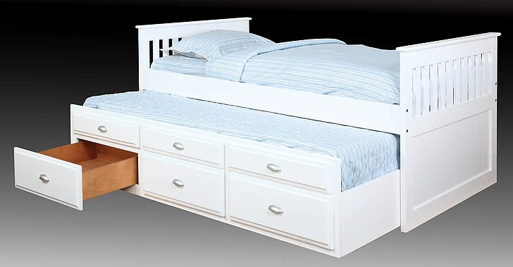 Emma Mason Signature Creekstone Farm Captain's Bed in White