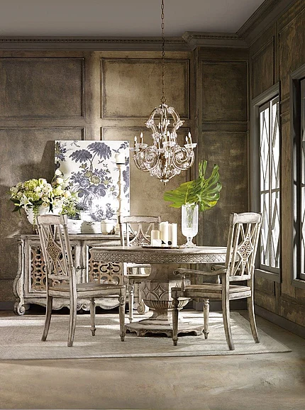 Hooker Furniture Chatelet 5pc Round Dining Table Set