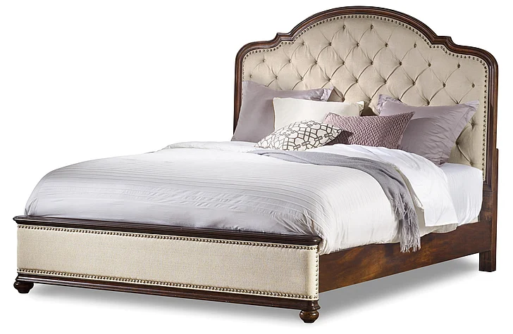 Hooker Furniture Leesburg Cal King Upholstered Bed w/ Wood Rails in Mahogany