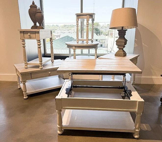 Riverside Winston 3pc Lift Top Cocktail Table Set in Aged Cotton