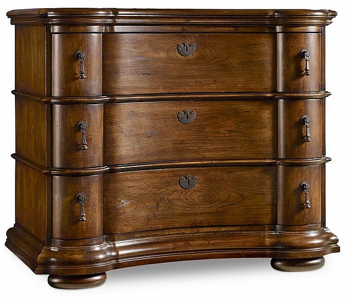 Hooker Furniture Archivist Bachelors Chest 5447-90017