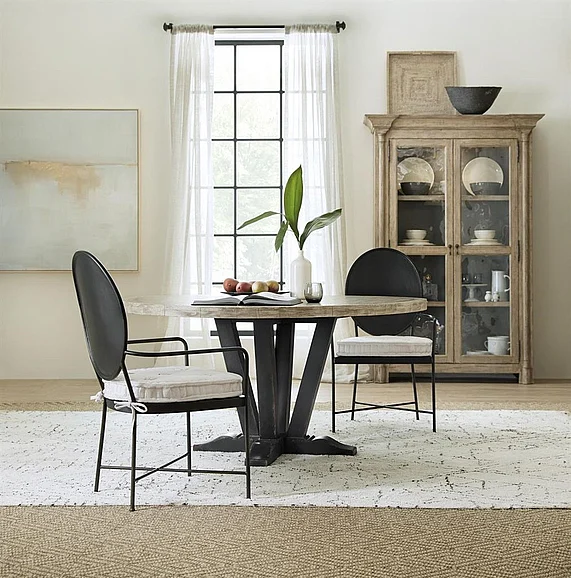 Hooker Furniture Ciao Bella 3pc Round Dining Room Set in Black/White