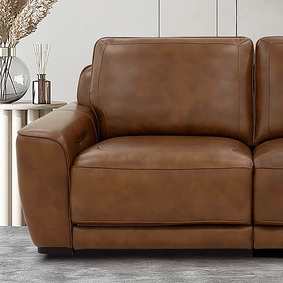 Liberty Furniture Blake L Arm Recliner P2 & ZW in Venetian Honey Leather 6000HN-42LP
