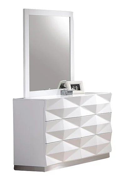 J&M Furniture Verona Dresser and Mirror in White Lacquer 17688-DM CLOSEOUT