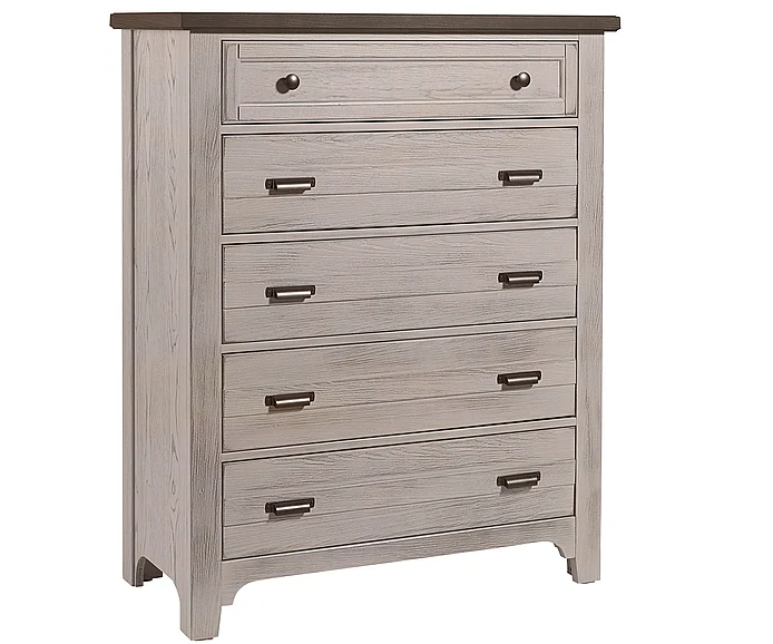 Vaughan-Bassett Bungalow 5 Drawer Chest in Dover 741-115