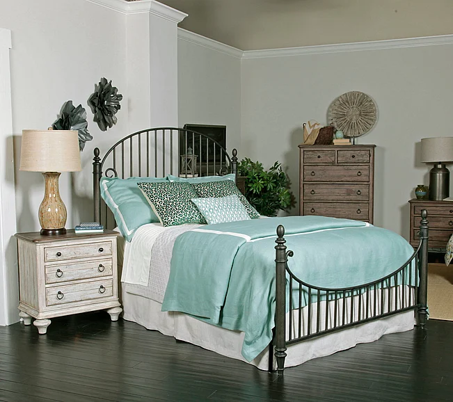 Kincaid Weatherford Catlins Metal Bedroom Set in Cornsilk