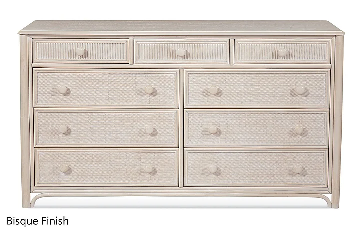 Braxton Culler Summer Retreat 9-Drawer Dresser 818-141