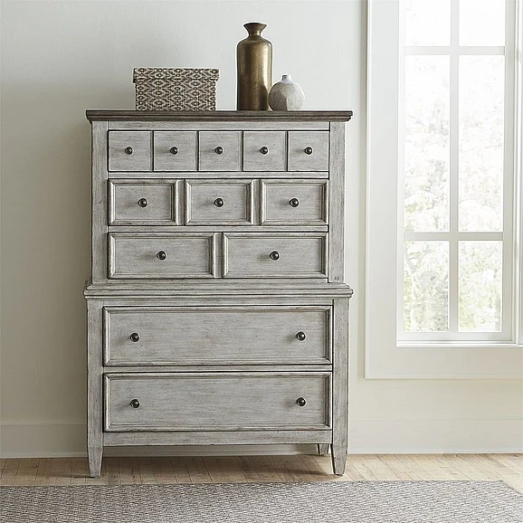 Liberty Furniture Heartland Drawer Chest in Antique White 824-BR41