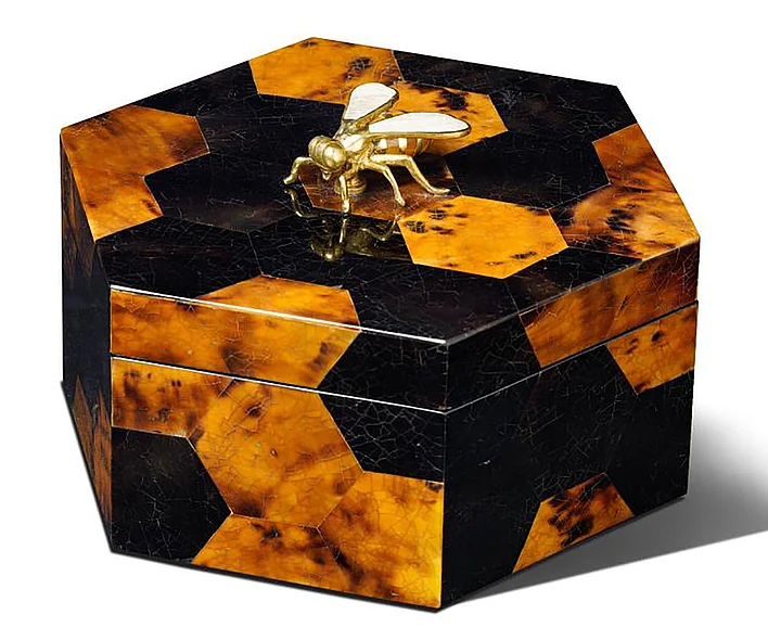 Maitland-Smith Honeycomb Penshell Box in Gold 89-1902 CLOSEOUT