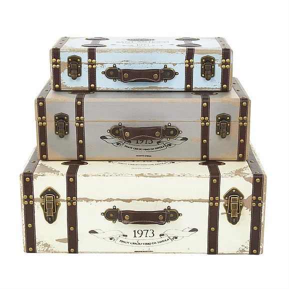 UMA Multi Colored Wooden Nesting Decorative Trunk with Vintage Accents and Studs, (Set of 3) 23, 21, 18W | 93776