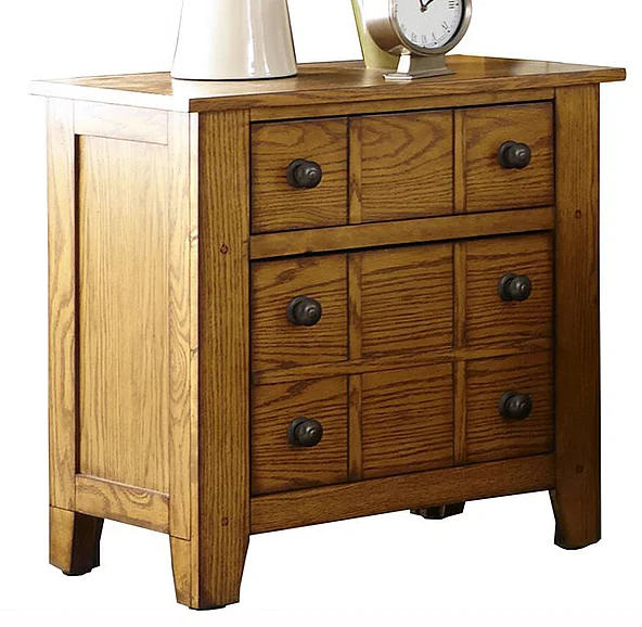 Liberty Furniture Grandpa's Cabin Nightstand in Age Oak 175-BR61