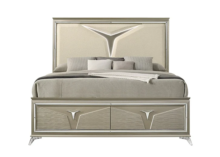 Galaxy Home Samantha King Bed in Silver 601955550338