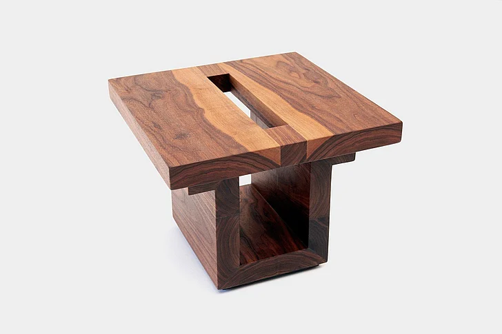 Artless Furniture SQ18 Walnut End Table