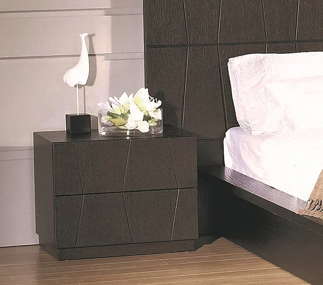 Beverly Hills Anchor 2 Drawer Nightstand in Brown