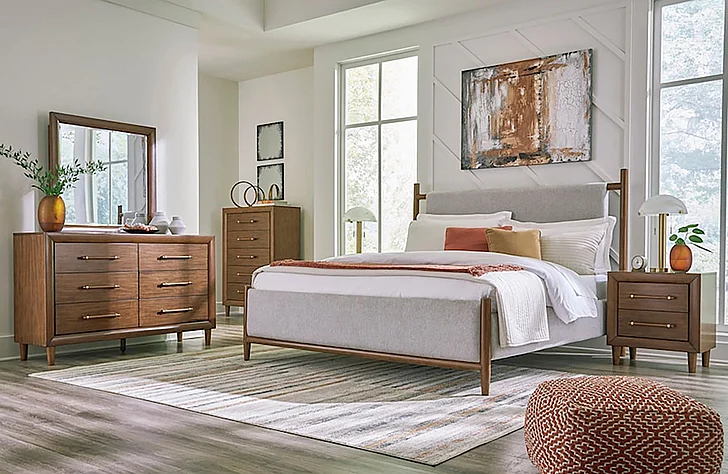 Lyncott 4pc Upholstered Panel Bedroom Set in Brown B615
