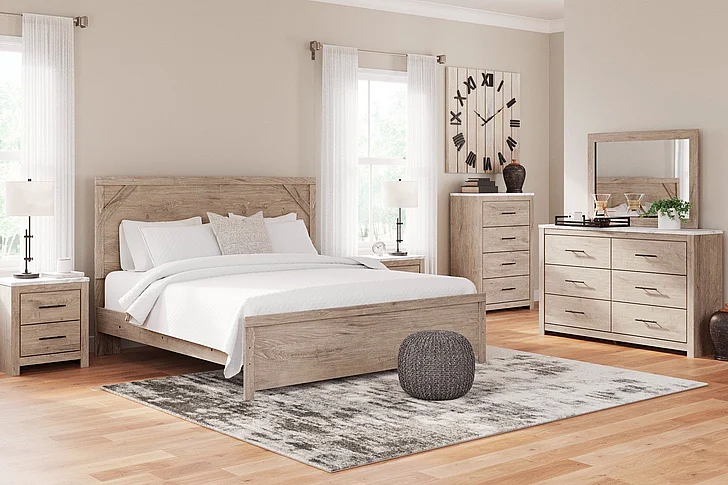 Senniberg 5-Piece Panel Bedroom Set in Light Brown/White