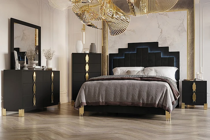 New Classic Empire 5pc Panel Bedroom Set in Black/Gold