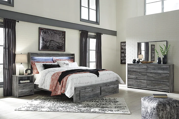 Baystorm 4-Piece Panel Storage Bedroom Set in Gray