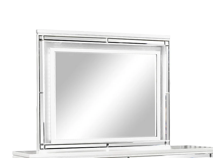 Titanic Furniture Malibu Mirror in White B234-M