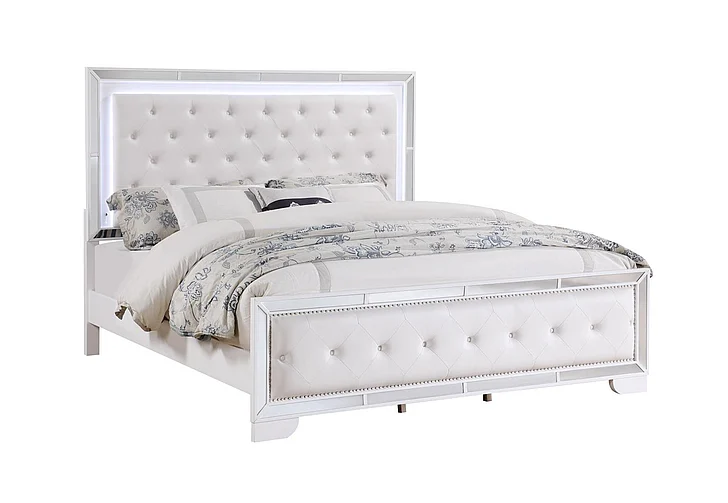 Massa Gallery Demi Eastern King Bed in White