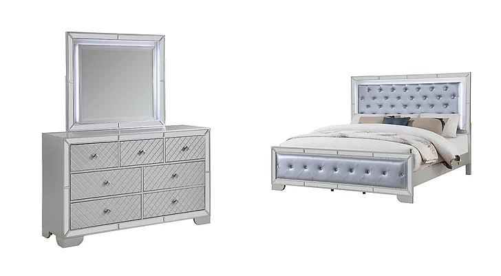 Massa Gallery Demi 3pc Panel Bedroom Set in Silver