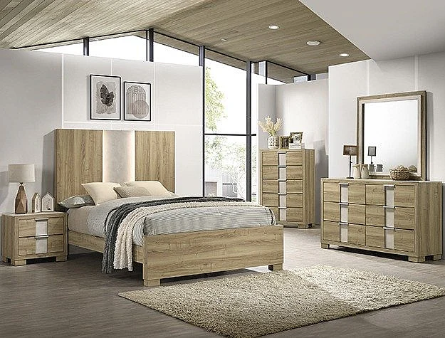 Crown Mark Rangley 4pc Platform Bedroom Set in Driftwood
