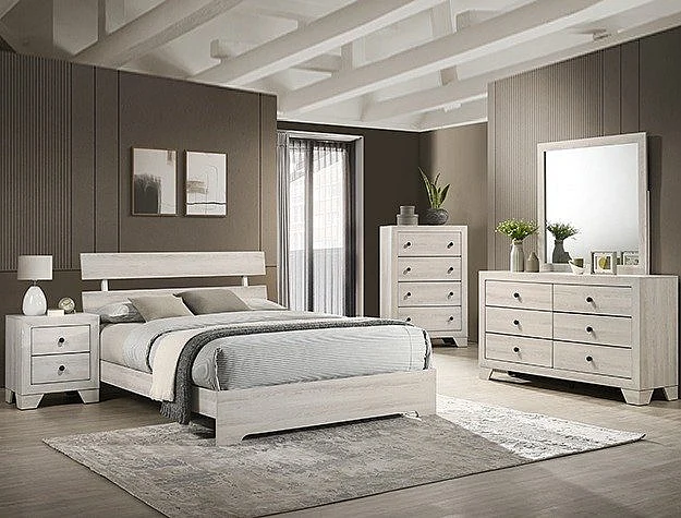 Crown Mark Atticus 4pc Poster Bedroom Set in White