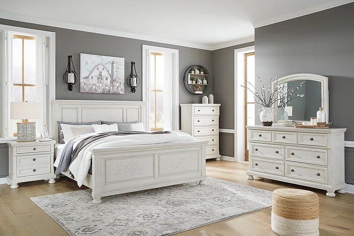 Robbinsdale 4-Piece Panel Bedroom Set in Antique White