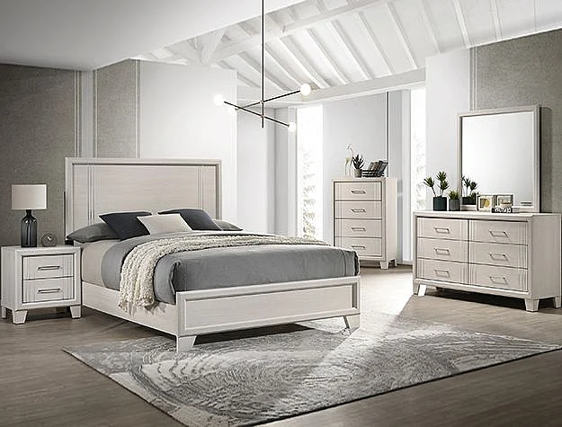 Crown Mark Charlie 4pc Panel Bedroom Set in White