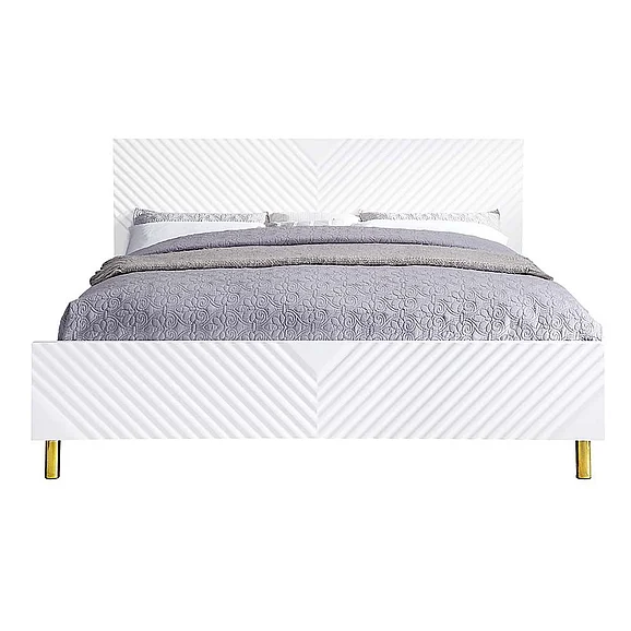 ACME Gaines Eastern King Bed in White High Gloss BD01033EK