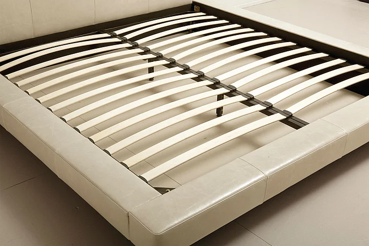 Bernhardt Interiors Uph. Bed Program King Euro Slat System 998-S66