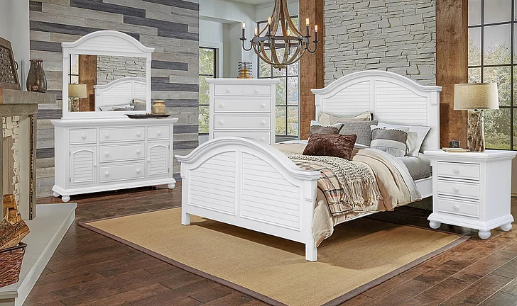 Cottage Creek Cape Cod 4pc Panel Bedroom Set in White
