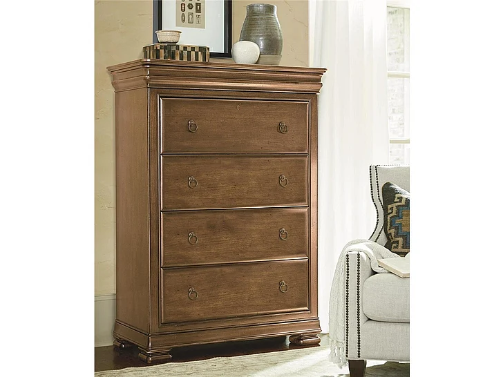 Universal Furniture New Lou Drawer Chest in Cognac 071155