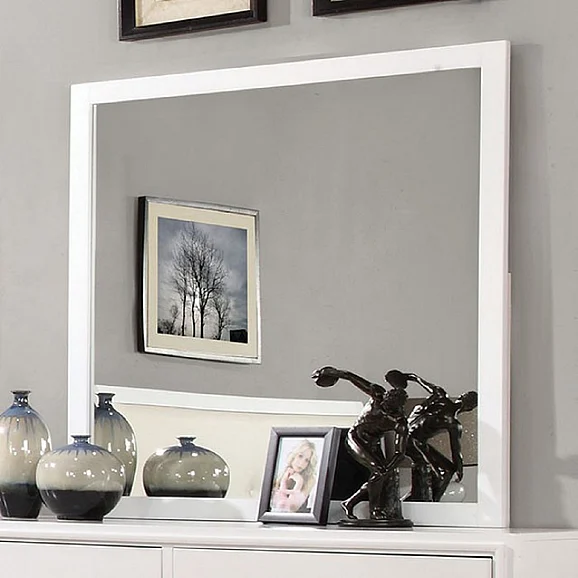 Furniture of America Enrico I Mirror in White CM7068WH-M